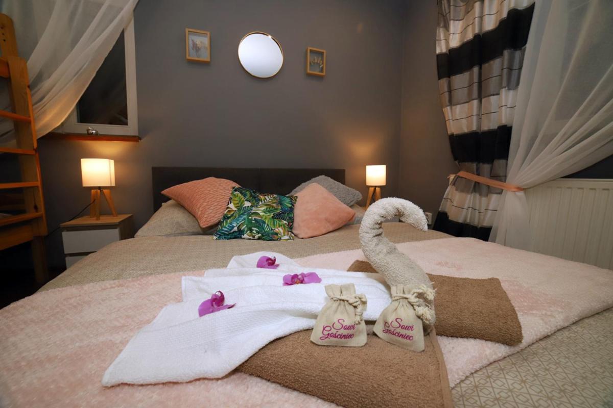 Апартаменты Sowi Gosciniec Wellness & Breakfast Соколец Экстерьер фото